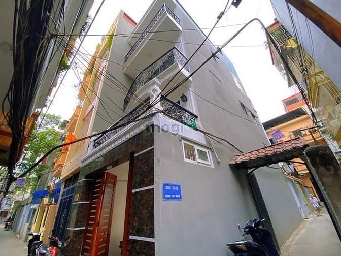 Hình ảnh Bán nhà Võng Thị - Phường Bưởi - Diện Tích 50m2 xây 4 tầng - Mt 4m.