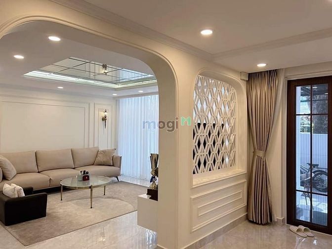 Hình ảnh Cho thuê biệt thự giá rẻ Phú Mỹ Hưng, Quận 7, TP. HCM.