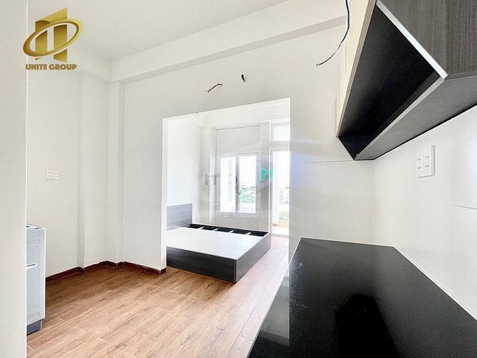 Hình ảnh Phòng Studio có ban công 35m2 full nội thất Tôn Thất Thuyết Q4