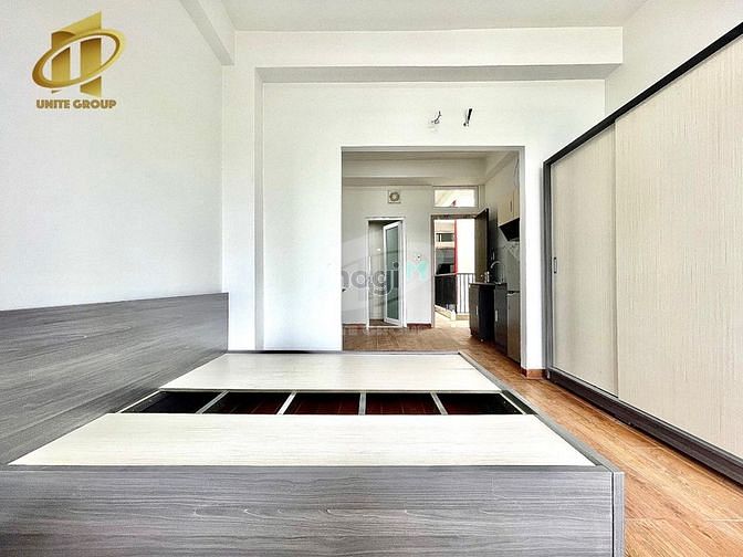 Hình ảnh Phòng Studio có ban công 35m2 full nội thất Tôn Thất Thuyết Q4