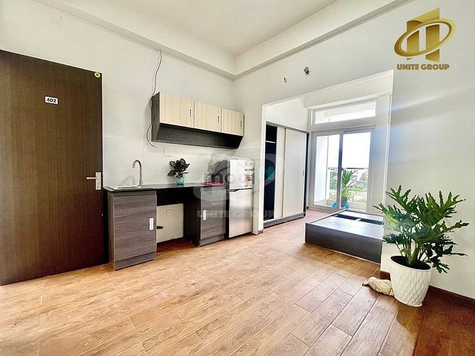 Hình ảnh Phòng Studio có ban công 35m2 full nội thất Tôn Thất Thuyết Q4