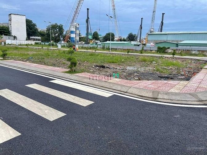 Hình ảnh Đất nền trung tâm MT Phan Đình Thông, An Lạc, Bình Tân, 70m2, 2tỷ350tr