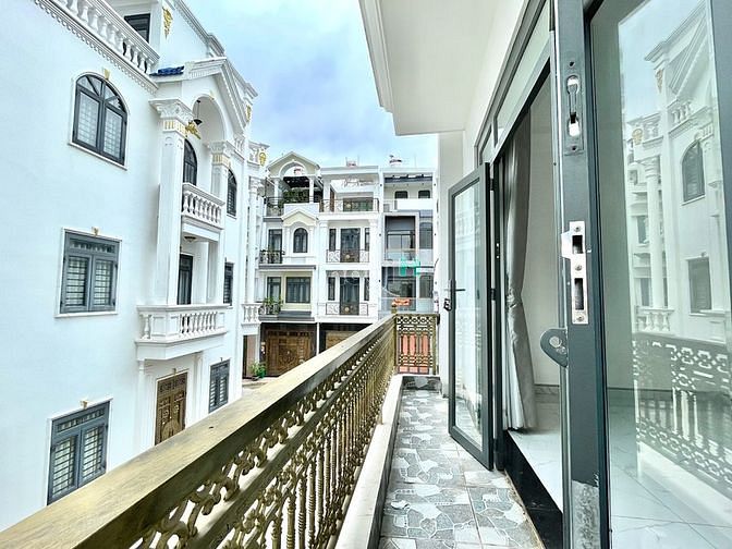 Hình ảnh Phòng ban công siêu xinh full nội thất quận Bình Tân