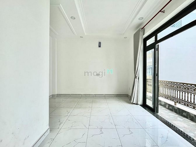 Hình ảnh Phòng ban công siêu xinh full nội thất quận Bình Tân