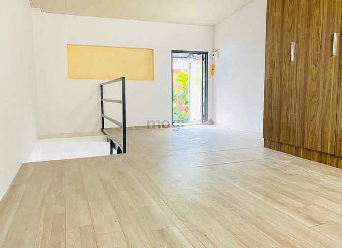 Hình ảnh Nhà Nguyên Căn Liền Kề Chỉ Tính Điện Nước