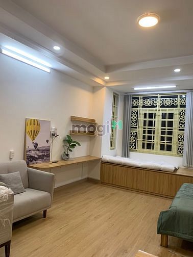 Hình ảnh Chính chủ cho thuê CHDV  full nội thất cao cấp ngay sát sân bay