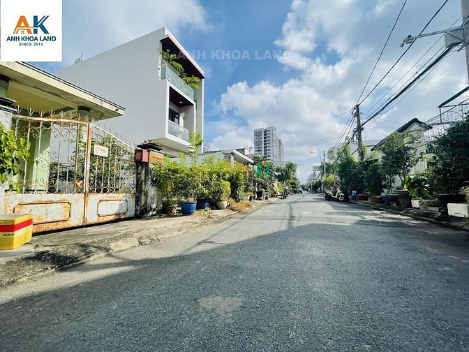 Hình ảnh Bán Đất Mặt Tiền Nở Hậu 10M - Chợ Thủ Đức - 150M - ngang 6m - chỉ 9 tỷ