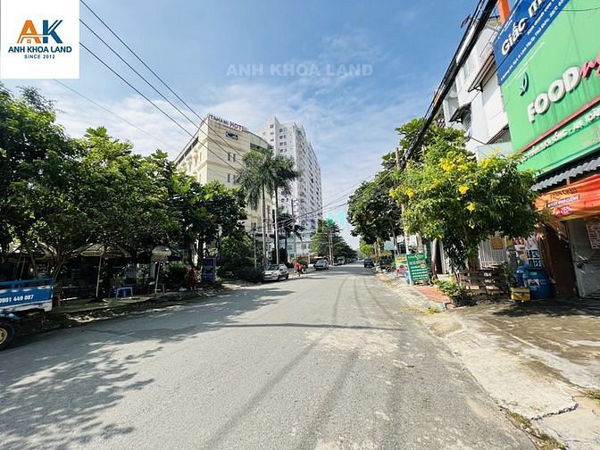 Hình ảnh Bán Đất Mặt Tiền Nở Hậu 10M - Chợ Thủ Đức - 150M - ngang 6m - chỉ 9 tỷ