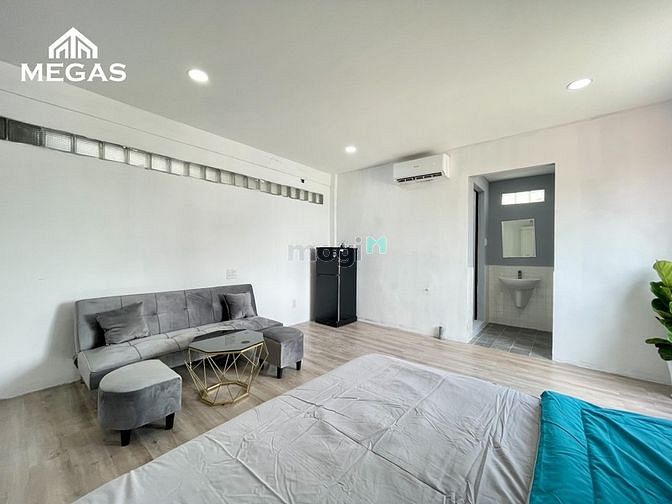Hình ảnh CHDV Nguyễn Trãi Quận 1 full nội thất cửa sổ