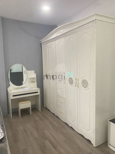 Hình ảnh CHDV Nguyễn Trãi Quận 1 full nội thất cửa sổ