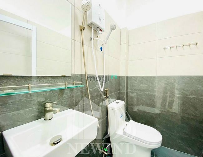 Hình ảnh Nhanh tay lẹ mắt nào mấy fen ơi!