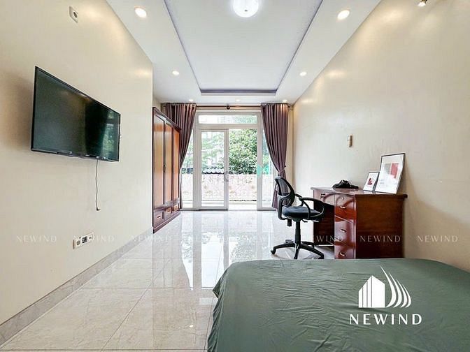 Hình ảnh Nhanh tay lẹ mắt nào mấy fen ơi!