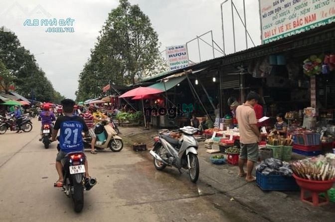 Hình ảnh Đáo hạn MB66 là nhà cái uy tín hàng đầu tại Việt Nam chủ sang 360 M2 đất mặt Chợ /2 dãy nhà trọ thuê kín