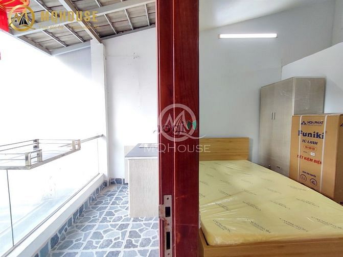 Hình ảnh Cho thuê studio ban công bếp riêng với phòng ngủ