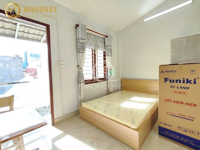 Hình ảnh Cho thuê studio ban công bếp riêng với phòng ngủ