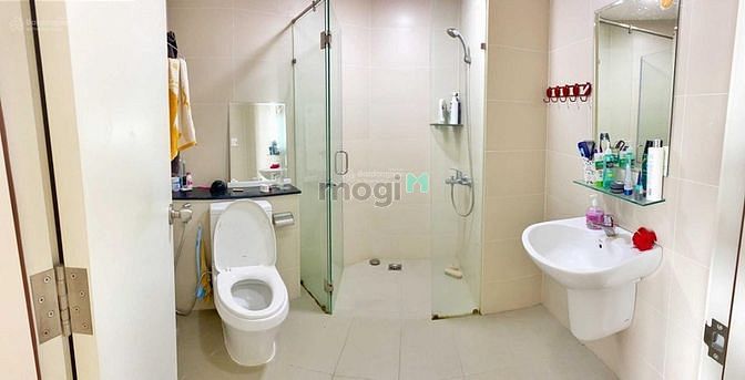 Hình ảnh CẦN BÁN GẤP căn TULIP TOWER, 1 tỷ 650tr, Q.7- 70m2, 2pn-2wc