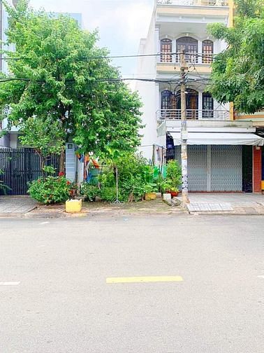 Hình ảnh Bán ngộp lô đất 63m2 đất đường Lê Cơ, Bình Tân,sổ hồng sang tay ngay