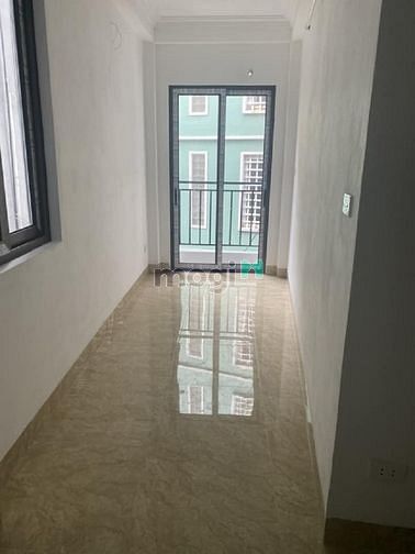 Hình ảnh Cho thuê nhà mới xây Núi trúc 4 tầng ở, kinh doanh, quán Bar nhỏ