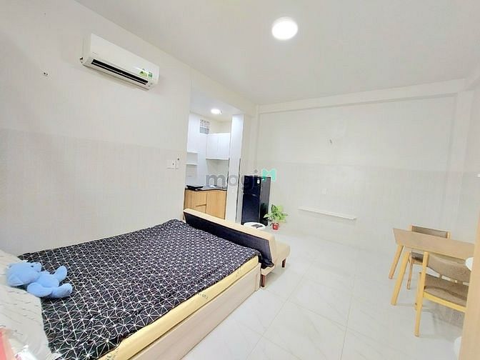 Hình ảnh CHDV Ngay Nguyễn Văn Cừ- Đh Y Dược - Thang Máy Bảo Vệ Siêu Đẹp- HF