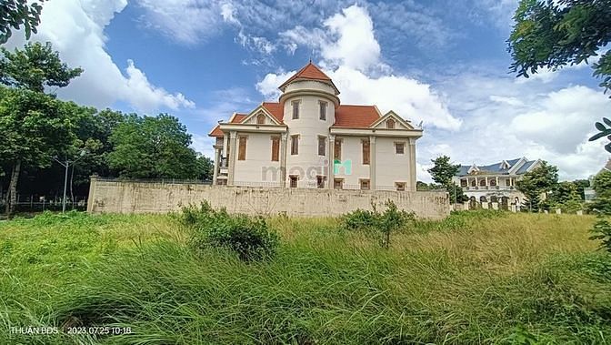 Hình ảnh Đất Mặt Tiền Xây Biệt Thự Giá Rẻ, 368m2, Khu Đẳng Cấp Nhất