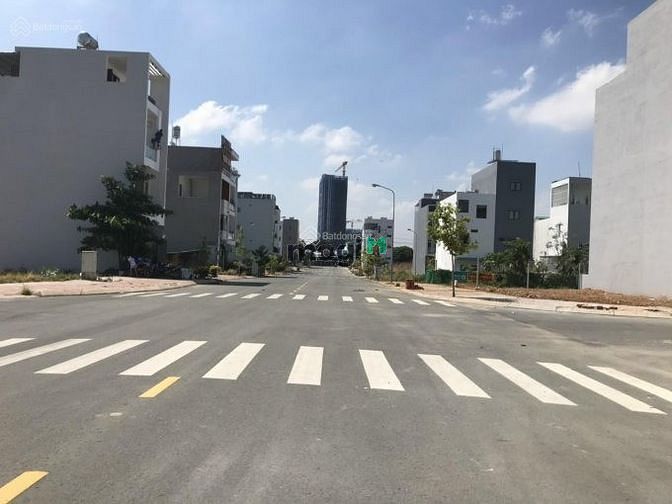 Hình ảnh Bán gấp 27 nền cực phẩm Hoàng Diệu, P5, Quận 4, 60m2, giá 3 tỷ 590,SHR