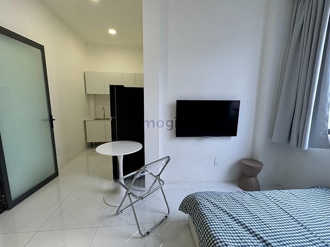 Hình ảnh Căn Hộ Đầy Đủ Nội Thất Cao Cấp Ngay Lò Gốm - Nguyễn Văn Luông