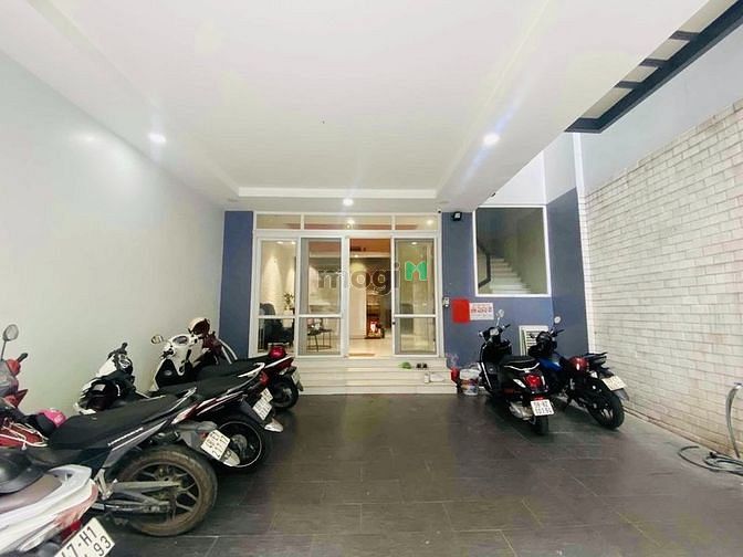 Hình ảnh Cho thuê nhà 258 Cách Mạng Tháng 8, Phường 10, Quận 3