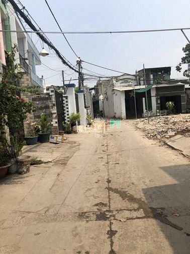 Hình ảnh Sở hữu nền đất đường Khánh Hội, P 3, Q 4, DT 80m2, giá 3 tỷ 550tr, SHR