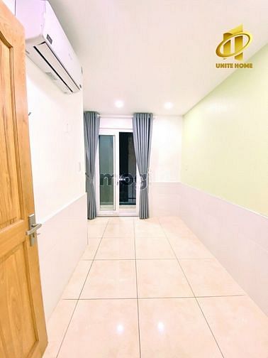 Hình ảnh Cho thuê 2PN 70m2 bancon cửa sổ lớn full nội thất Trần Bình Trọng Q5