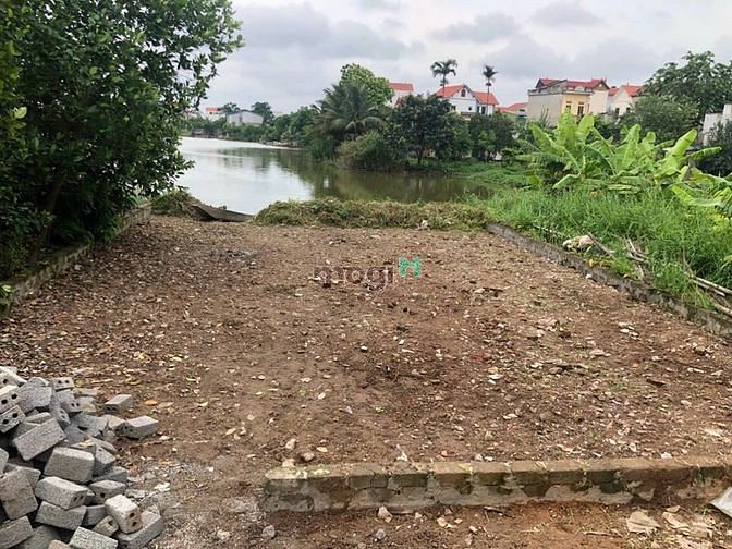 Hình ảnh Đất chính chủ sẵn sổ ở Văn hoàng ,Phú Xuyên, view hồ cực đẹp