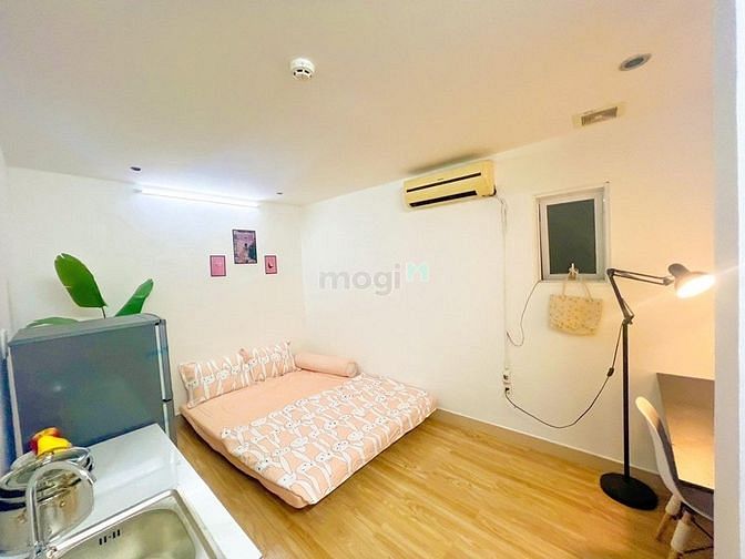 Hình ảnh Căn Hộ Cao Cấp Full NT Ngay Hoàng Văn Thụ - Đối diện vincom