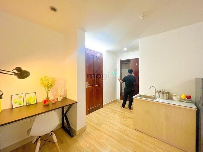 Hình ảnh Căn Hộ Cao Cấp Full NT Ngay Hoàng Văn Thụ - Đối diện vincom
