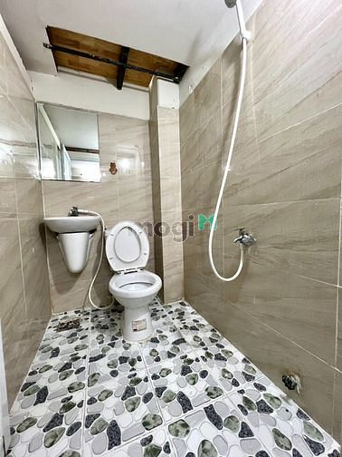 Hình ảnh CHDV Gác cao Hỗ trợ cọc gần DH Văn Hiến(500m) , etown 123