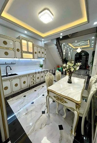 Hình ảnh Siêu Phẩm Nhà Đẹp Khu Tên Lửa - Tặng Hết Nội Thất Cao Cấp Xin Xò