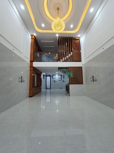 Hình ảnh Siêu Hiếm Ngang 5m - Khu Phân Lô 5 Tầng - Giáp Ranh Tân Phú