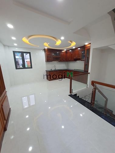 Hình ảnh Siêu Hiếm Ngang 5m - Khu Phân Lô 5 Tầng - Giáp Ranh Tân Phú