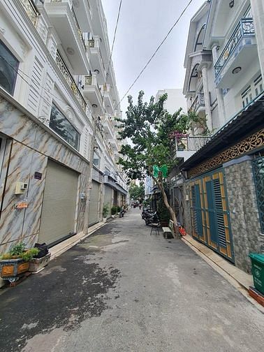Hình ảnh Siêu Hiếm Ngang 5m - Khu Phân Lô 5 Tầng - Giáp Ranh Tân Phú