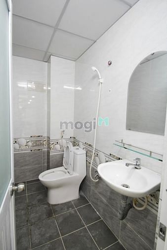 Hình ảnh Cho Thuê Toà Nhà CHDV MT Bạch Đằng,Tân Bình. 70PN full nội thất. 300Tr