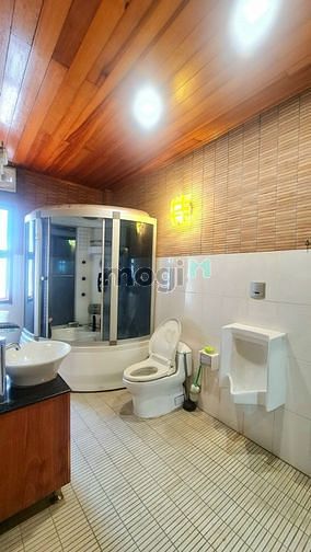 Hình ảnh Cho thuê nhà hẻm ô tô 766/7A Cách Mạng Tháng 8, Phường 5, Tân Bình