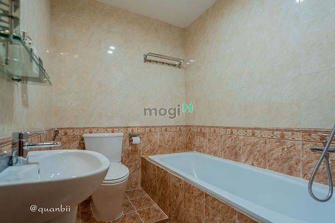 Hình ảnh Mb6623 nạp rút nhanh chóng full nội thất bồn tắm cửa sổ lớn Bến Nghé Quận 1