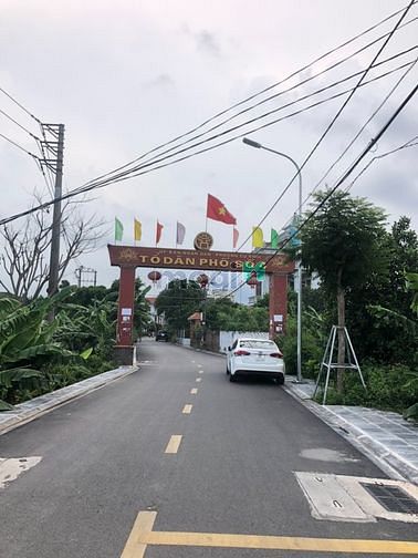 Hình ảnh Bán Đất Cự Khối -Long Biê ,Ô tô tránh. DT 160m 10m MT giá 4,5 tỷ