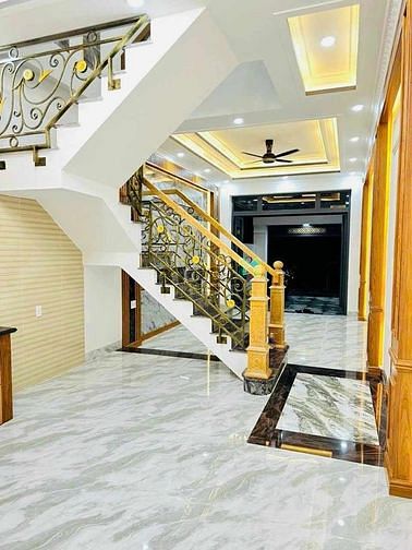 Hình ảnh Nhà SHR 86m2 , 2 lầu , gần BigC GO - Tp Dĩ An , sát Thủ Đức