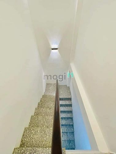 Hình ảnh SIÊU PHẨM Xóm Chiếu nhà Q4, 58m2, giá chỉ 1tỷ 320