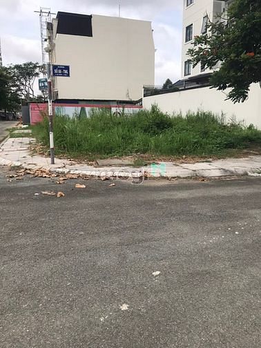 Hình ảnh Thanh lý Bán gấp lô đất thổ cư 90m2, đường Thích Quảng Đức, phú nhuận