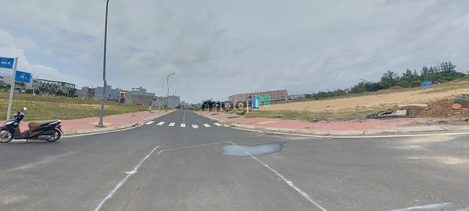 Hình ảnh Gấp! Cần bán lô đất đường Hiệp Bình, Thủ Đức. Sổ riêng, Giá 2,3 tỷ.