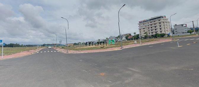 Hình ảnh Gấp! Cần bán lô đất đường Hiệp Bình, Thủ Đức. Sổ riêng, Giá 2,3 tỷ.