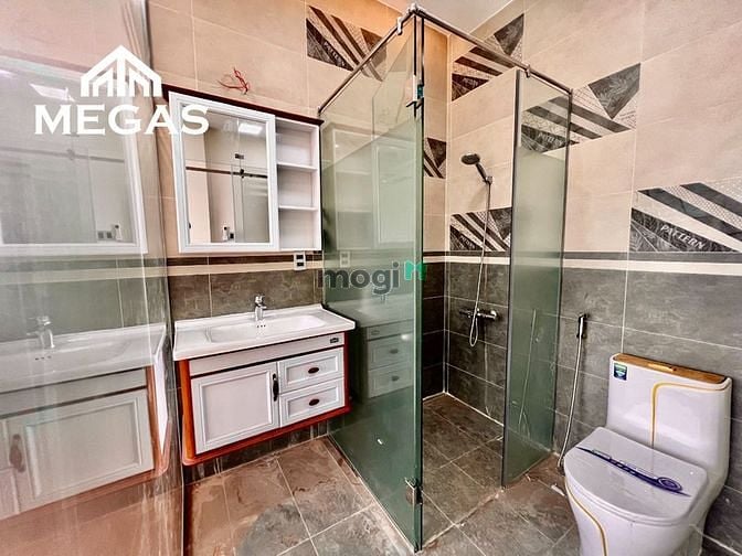 Hình ảnh Cho Thuê Căn Hộ Duplex View Kính Full Nội Thất Ngay Quang Trung.