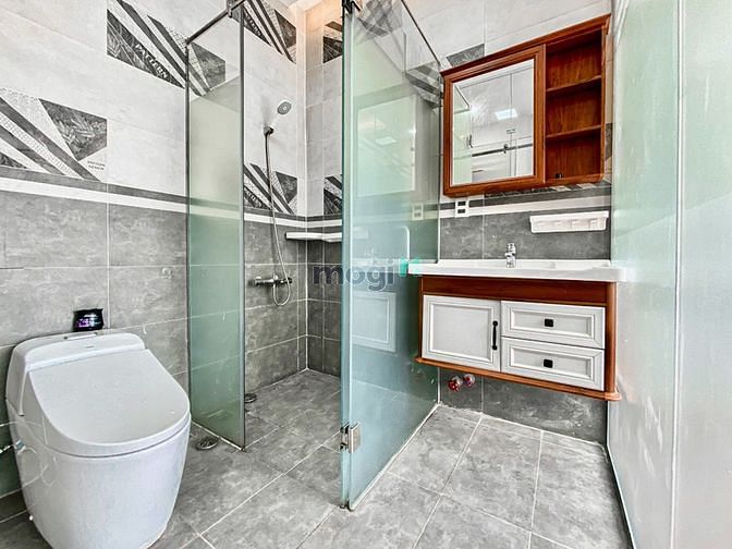 Hình ảnh Cho Thuê Căn Hộ Duplex View Kính Full Nội Thất Ngay Quang Trung.