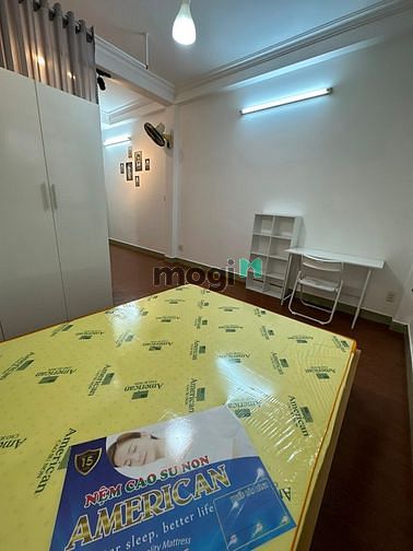 Hình ảnh Cho Thuê Căn Hộ Ban Công Full NT Đường Nguyễn Hữu Cảnh Bình Thạnh