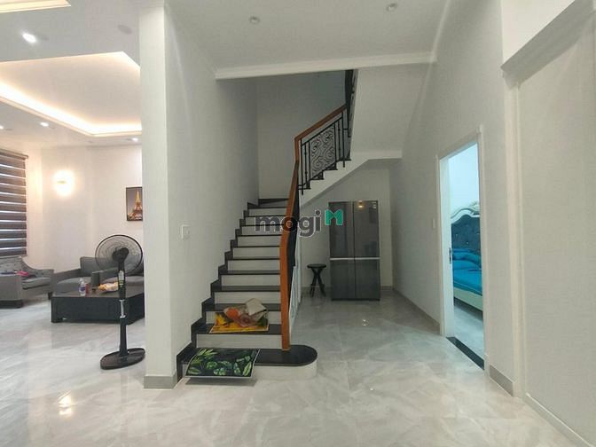 Hình ảnh Cho thuê nhà hẻm 490/33 Lê văn sỹ, phường 14, quận 3.